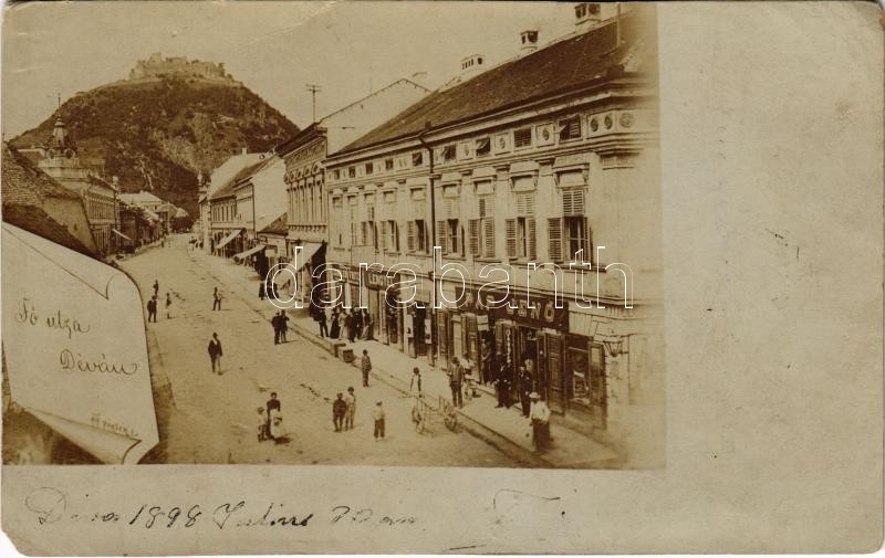1898 (Vorläufer) Déva, Fő utca, vár, Pap Jenő, Lengyel Dániel és Schuleri Fritz üzlete / main street with shops, castle. Péntek E. photo (EM)