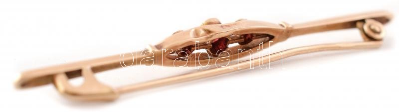 14K arany (Au) bross, gránát kővel, jelzett, bruttó: 0,93g - Image 2