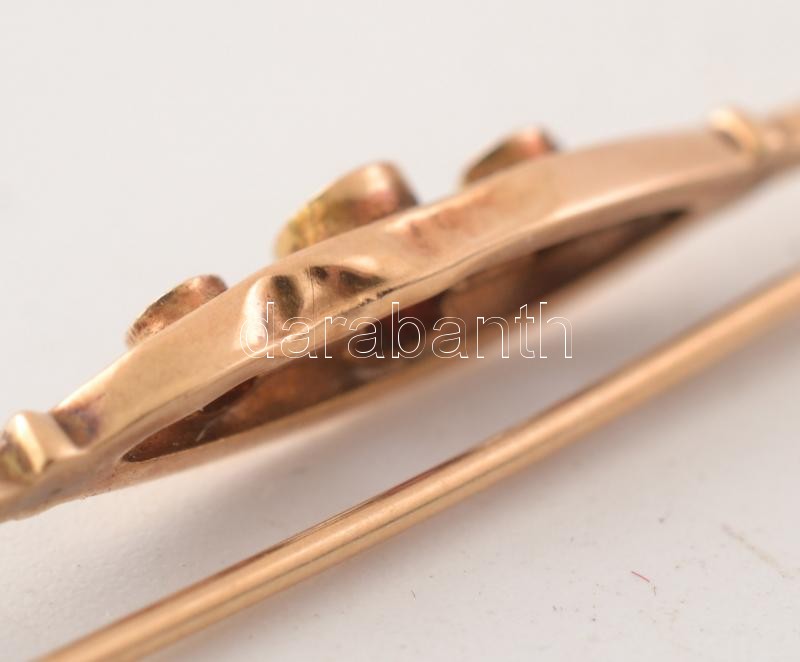 14K arany (Au) bross, gránát kővel, jelzett, bruttó: 0,93g - Image 3