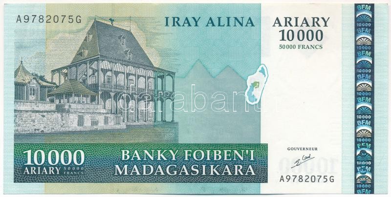 Madagaszkár DN (2003-2007) 10.000A 'A 9782075 G' T:III szép papír Madagascar ND (2003-2007) 10.000 Ariary 'A 9782075 G' C:F fine paper Krause P#85
