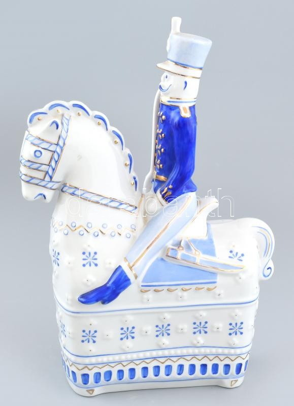 Hollóházi huszár. Kézzel festett, jelzett, hibátlan 28 cm - Image 2