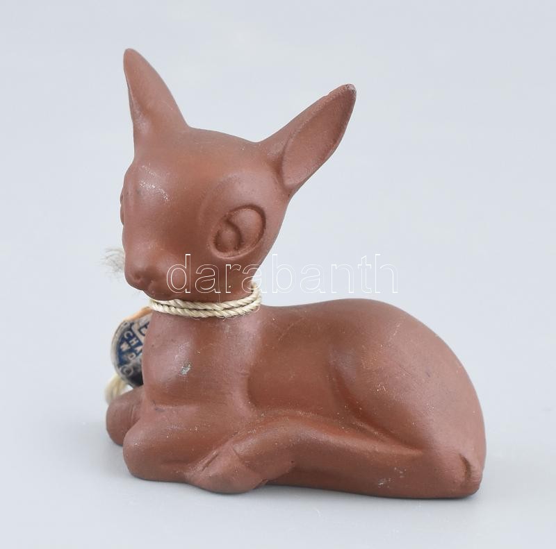 Goebel manufaktúra, Walt Disney limitált kiadású Bambi figura, jelzett, steinzeug, korának megfelelő állapotban, etikettel is jelzett. 1950 körül. m: 4,8 cm