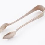 Ezüst (Ag) cukorfogó, jelzett, h: 12 cm, nettó: 38 g