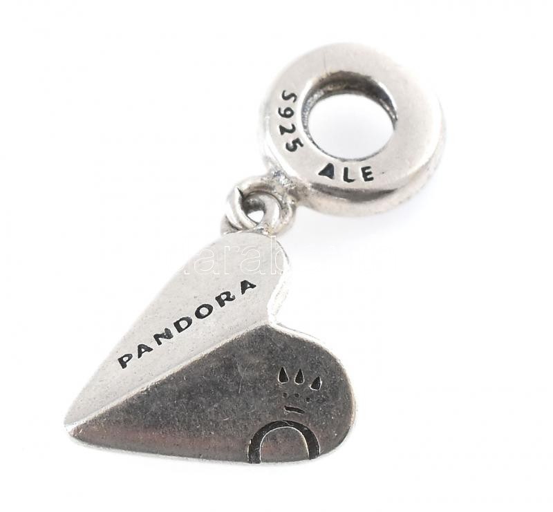 Ezüst(Ag) szívecskés charm, Pandora jelzéssel, h: 2,5 cm, nettó: 2,5 g
