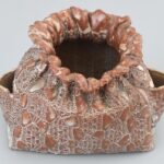 Prágai retró váza, jelzett, hibátlan, m: 8 cm