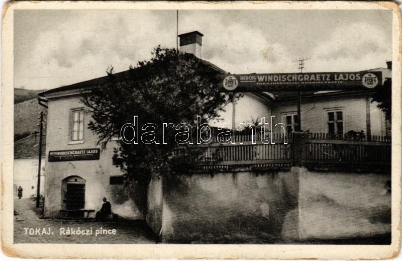 Tokaj, Rákóczi pince, Herceg Windischgraetz Lajos tokajhegyaljai borpincészete (kopott sarkak / worn corners)