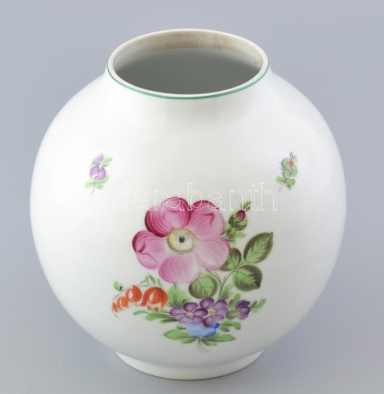 Óherendi díszváza, kézzel festett porcelán, jelzett, hibátlan, m: 19 cm, d: 17 cm