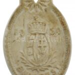 1930. 'Budapest - 1930 / Herend' hátoldalán jelzett Herendi porcelán plakett füllel (38x58mm) T:2 hátoldalon berepedés