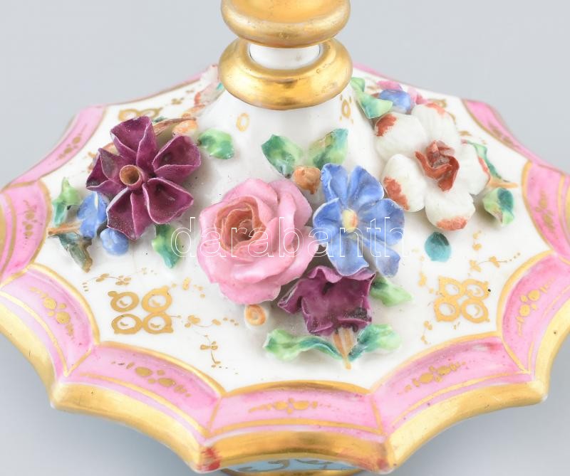 Antik parfümös, plasztikus virágokkal, porcelán, jelzés nélkül, restaurált, m: 9 cm - Image 2