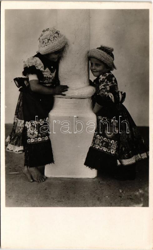 1942 Mezőkövesdi népviselet / Hungarian folklore