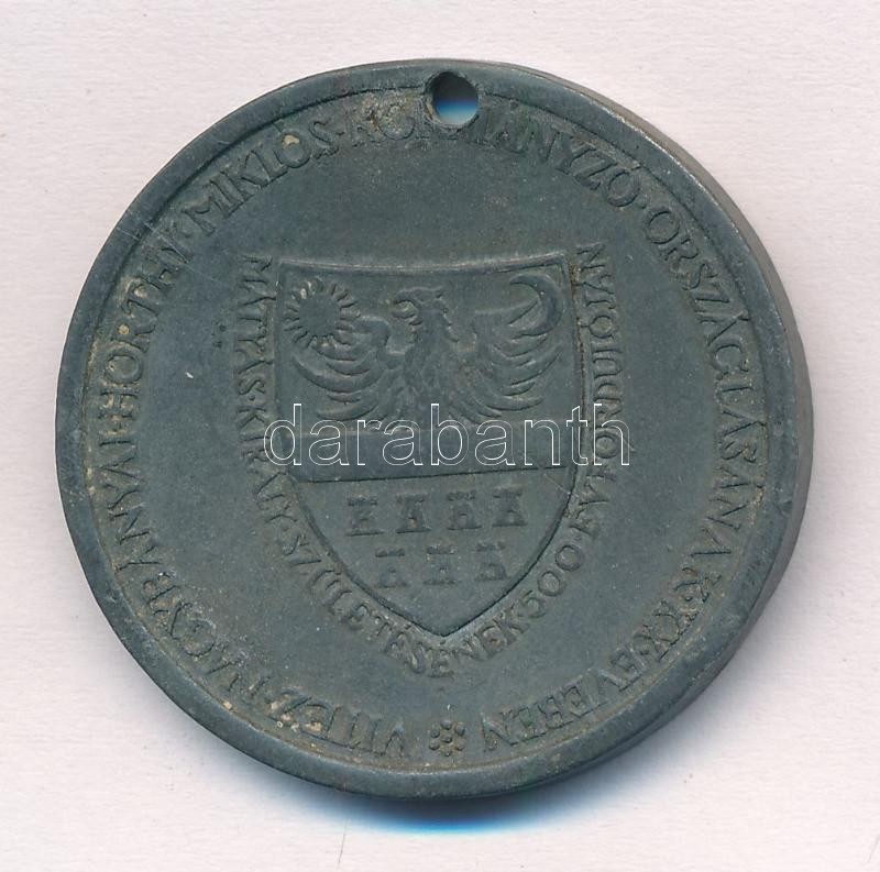 1940. 'Erdélyi részek felszabadulásának emlékére' Zn emlékérem fül nélkül, lyukasztva. Szign.:BERÁN L. T:2 Hungary 1940. 'Commemorative Medal for the Liberation of Transylvania' Zn medal without ear, with hole Sign.:BERÁN L. C:XF NMK - Image 2