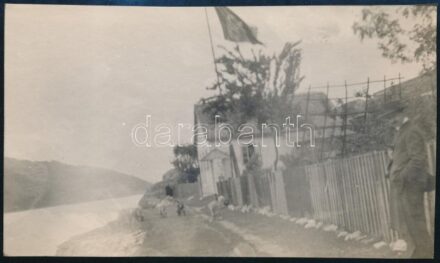 1915 Ada Kaleh szigete, Pásztor Árpád eredeti fotója, jó állapotban, hátoldalt felirattal, 8×14 cm