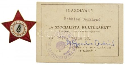 1972. 'A Szocialista Kultúráért' aranyozott, zománcozott bronz jelvény igazolvánnyal T:1-