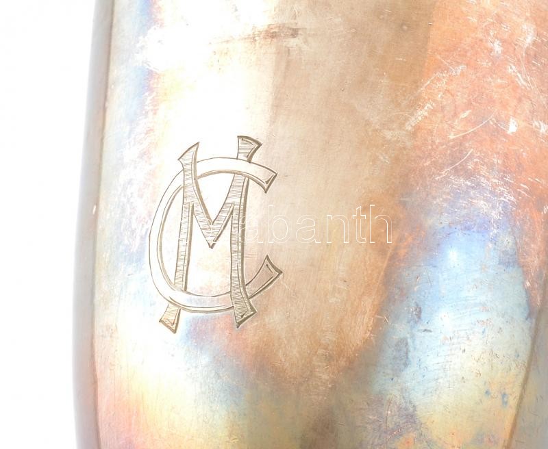 2 db ezüstözött alpakka talpas pohár, vésett monogrammal, XX. sz. eleje körül, jelzett, koruknak megfelelő állapotban, m: 16,5 cm - Image 2