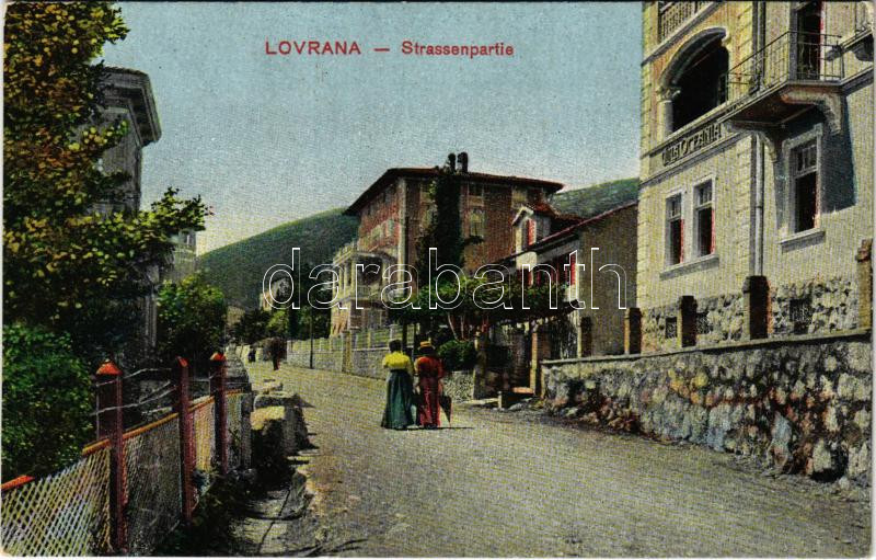 Lovran, Lovrana, Laurana; Strassenpartie / street view, Villa Oceania