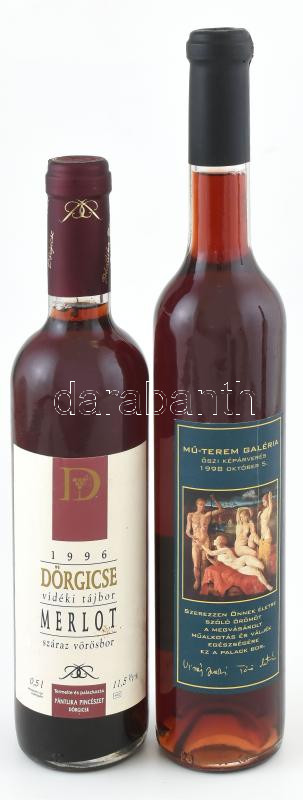 1996 Pántlika Dörgicsei Merlot, Balatonfelvidék, bontatlan palack száraz vörösbor, pincében szakszerűen tárolt, 11,5%, 0,5l. + 1997 Mű-Terem Galéria - Badacsonyi Pincegazdaság Tihanyi Zweigelt, Balatonfelvidék, bontatlan palack