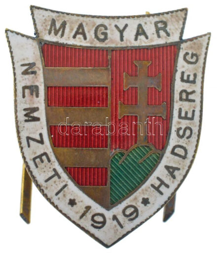 1919. 'Magyar Nemzeti Hadsereg 1919' zománcozott sapkajelvény (37x31mm) T:1- / Hungary 1919. 'Magyar Nemzeti Hadsereg 1919 (Hungarian National Army)' enamelled cap badge (37x31mm) C:AU