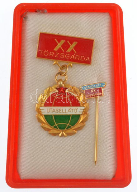 ~1980. 'XX Törzsgárda - Utasellátó' aranyozott, műgyantás kitüntető jelvény miniatűrrel, eredeti tokban T:1-