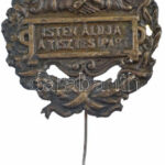 ~1930-1940. 'Isten áldja a tisztes ipart' Cu lemezjelvény (43x40mm) T:2