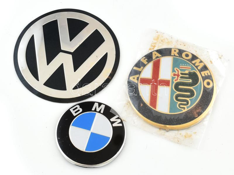 3db autós embléma, BMW, Alfa Romeo, Volkwagen, kopásokkal,
