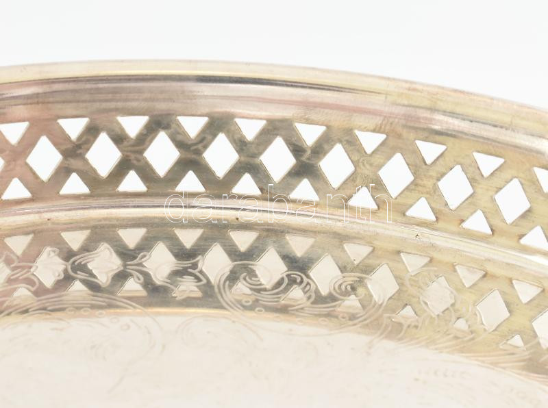 Ezüstözött fém tálca, áttört, kerek, jelzés nélkül, d: 28 cm - Image 2