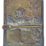 Osztrák-Magyar Monarchia 1916. 'Erdély őre' bronz sapkajelvény (39x27mm) T:1- / Austro-Hungarian Monarchy 1916. 'Erdély őre (Guard of Transylvania)' bronze cap badge (39x27mm) C:AU - Image 2