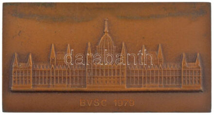 1979, 'BVSC' Parlamentet ábrázoló bronz sportplakett (103x55mm) T:2