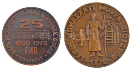 ~1970. 'Lenin Kohászati Művek Diósgyőr 1770' Br emlékplakett (62mm) + 1975. 'Elektronikus Mérőkészülékek Gyára - 25 éves' fém emlékérem (55mm) T:1-,2 egyiken ph.