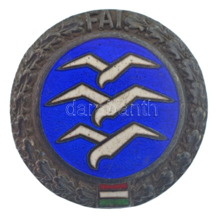 ~1950-1960. 'FAI (Nemzetközi Repülő Szövetség)' magyar zászlós, zománcozott jelvény (23mm) T:1-
