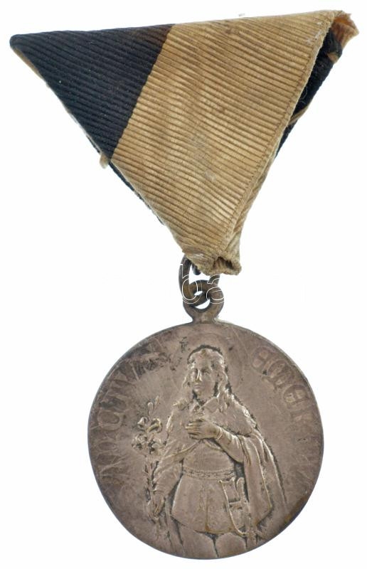 ~1930. 'Szent Imre' kétoldalas, ezüstözött fém medál mellszalaggal (31mm) T:2-