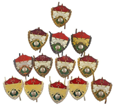 ~1970-1980. 'Egység Bajnokság' sapkajelvény (13x) arany, ezüst és bronz fokozatok T:1-,2