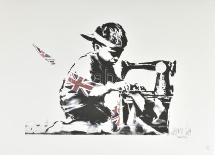 Banksy: Girl with balloon. Ofszet litográfia, papír, jelzett a nyomaton, 'POWPrintmaking' szárazpecséttel Grafiart - Aviomar Italia tanúsítvánnyal Számozott:82/150. Lapméret: 70x50 cm, / Numbered, marked