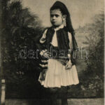 Costume Grec / Greek folklore, traditional costume (EK)