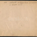 1919 Budapest, a ledöntött királyszobrok maradványai a Hősök terén, papírlapra ragasztott, hátoldalon feliratozott fotó, 12×17,5 cm - Image 2