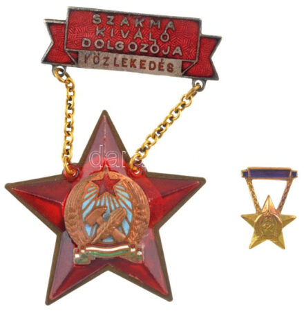 1956. 'Szakma kiváló dolgozója - Közlekedés' Rákosi-címeres zománcozott kitüntetés hátlapon '37185' sorszámmal, miniatűrrel T:2 patina, zománchiba