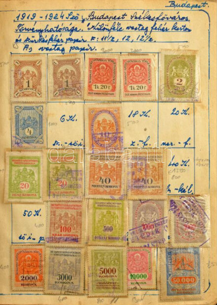Régi, házilag készített előrajzolt albumban több száz darab városi okmánybélyeg (760.000)
