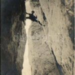 1913 Urtijei, St. Ulrich in Gröden (Südtirol); Dolomiten Delagothurm, Führer Adang / A Bergführer tavaly sikott le és szörnyet halt. photo (EK)