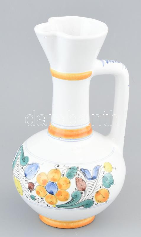 Habán jellegtű kerámia kancsó, jelzés nélkül, kopott, m: 24 cm