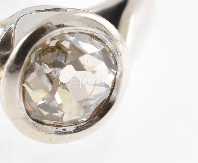 Arany (Au/14k) fehérarany gyűrű, brillel ékítve (0,6ct, R2, SI2) Jelzett, m: 52. bruttó: 3,49g - Image 4