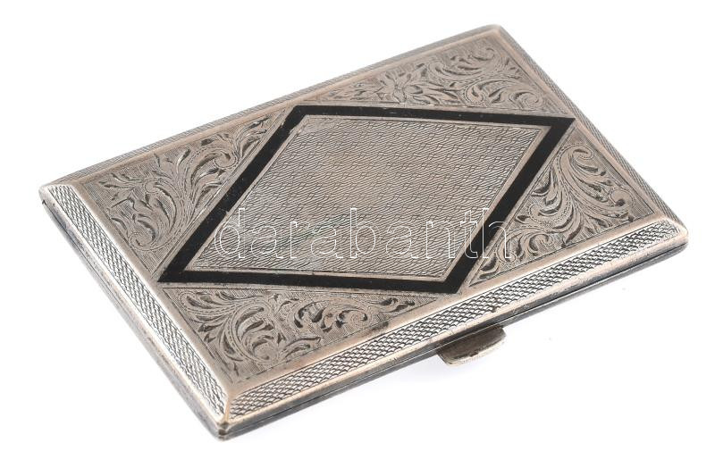 Ezüst (Ag) cigaretta tárca, jelzett, 5,5x8cm, nettó: 67g