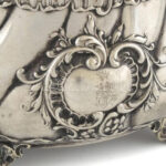 Albert Köhler u. Cie osztrák cukordoboz, fém, jelzett, kopásokkal, nemesi monogrammal, m: 16,5 cm - Image 3