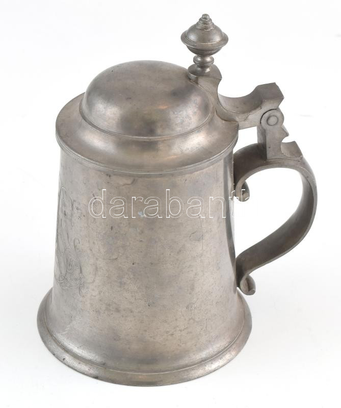 Antik ón korsó, jelzés nélkül, Vésett monogrammal, korának megfelelő állapotban, m: 18 cm - Image 2
