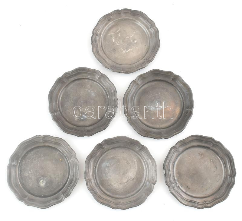 7 db ón tálka, részben jelzett, kopásnyomokkal, d: 10-19 cm