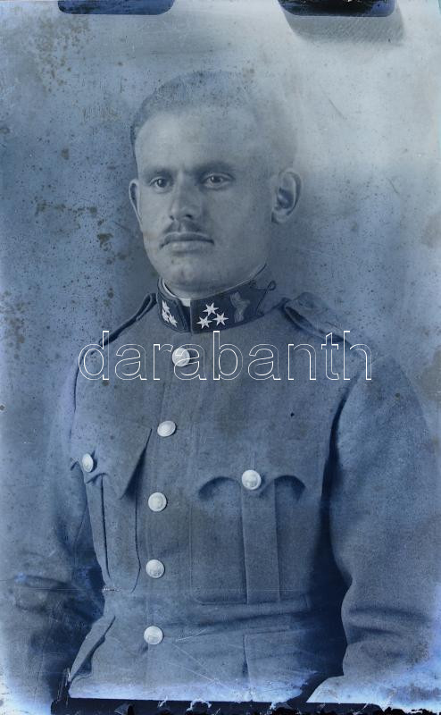 Csendőrökről készült portrék, 2 db üvegnegatív, 9x6,5 cm - Image 2