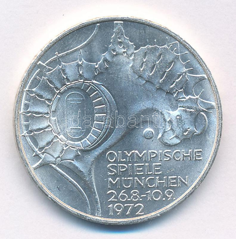 Német Szövetségi Köztársaság 1972D 10M Ag 'Nyári Olimpiai Játékok München / Stadion' T:1-,2 FRG 1972D 10 Mark Ag 'Olympic Games Munich / Stadium' C:AU,XF Krause KM#133