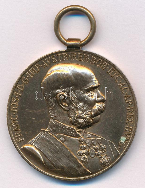 1898. 'Jubileumi Emlékérem a Fegyveres Erő Számára / Signum memoriae (AVSTR)' bronz kitüntetés mellszalag nélkül T:1- kis patina Hungary 1898. 'Commemorative Jubilee Medal for the Armed Forces' bronze decoration without ribbon C:AU small