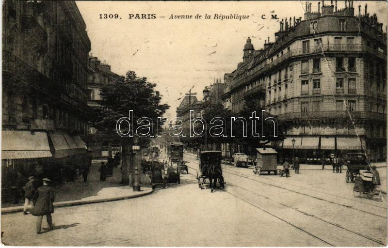 Paris, La Rue de la Chaussée-d'Antin et le Théatre du Vaudeville / street view, Vaudeville theatre, shops (EB)