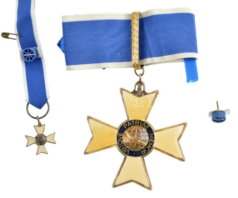 Brazília (1963- ) 'Rio Branco Rend Parancsnoki Keresztje' zománcozott kitüntetés szalagon, miniatűrrel és gomblyuk jelvénnyel eredeti dísztokban T:1,1- kissé viseltes tok Brazil (1963- ) 'Order of Rio Branco, Commander Class' enamelled