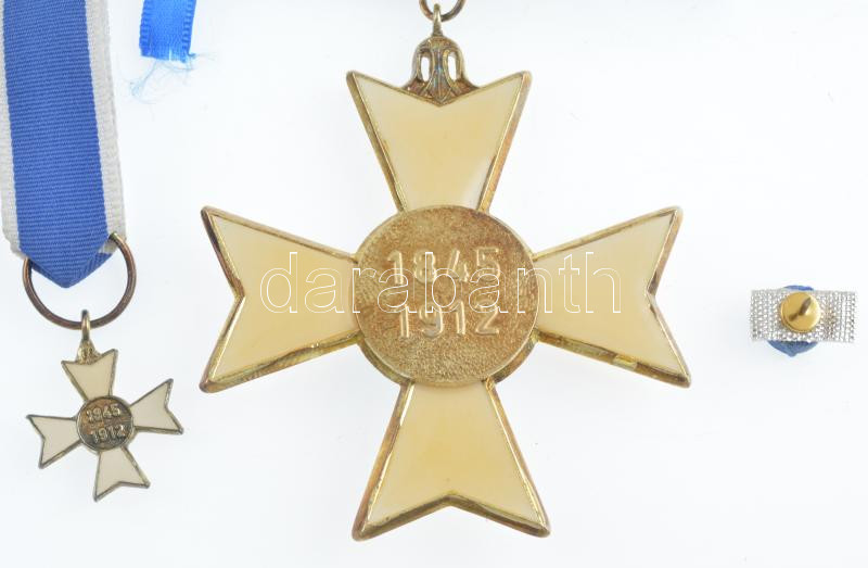 Brazília (1963- ) 'Rio Branco Rend Parancsnoki Keresztje' zománcozott kitüntetés szalagon, miniatűrrel és gomblyuk jelvénnyel eredeti dísztokban T:1,1- kissé viseltes tok Brazil (1963- ) 'Order of Rio Branco, Commander Class' enamelled - Image 2