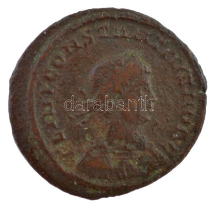 Római Birodalom / Alexandria? / II. Constantius 333-335. AE Follis (1,65g) T:3 Roman Empire / Alexandria? / Constantius II 333-335. AE Follis 'FL IVL CONSTANTIVS NOB C / [GLORI] A EXERCITVS [?]' C:F